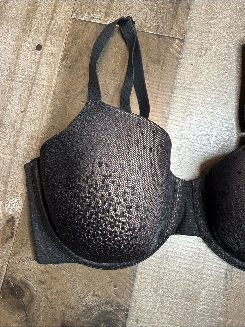 Wacoal Back Appeal size 34DD - Picture 2 of 9